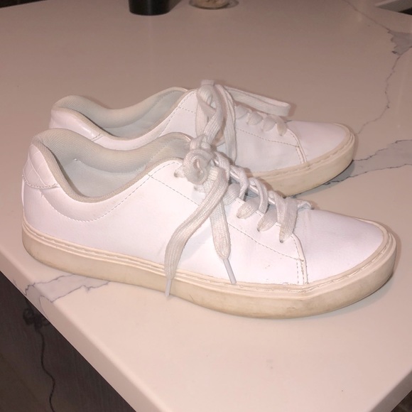 White sneakers - Picture 3 of 3